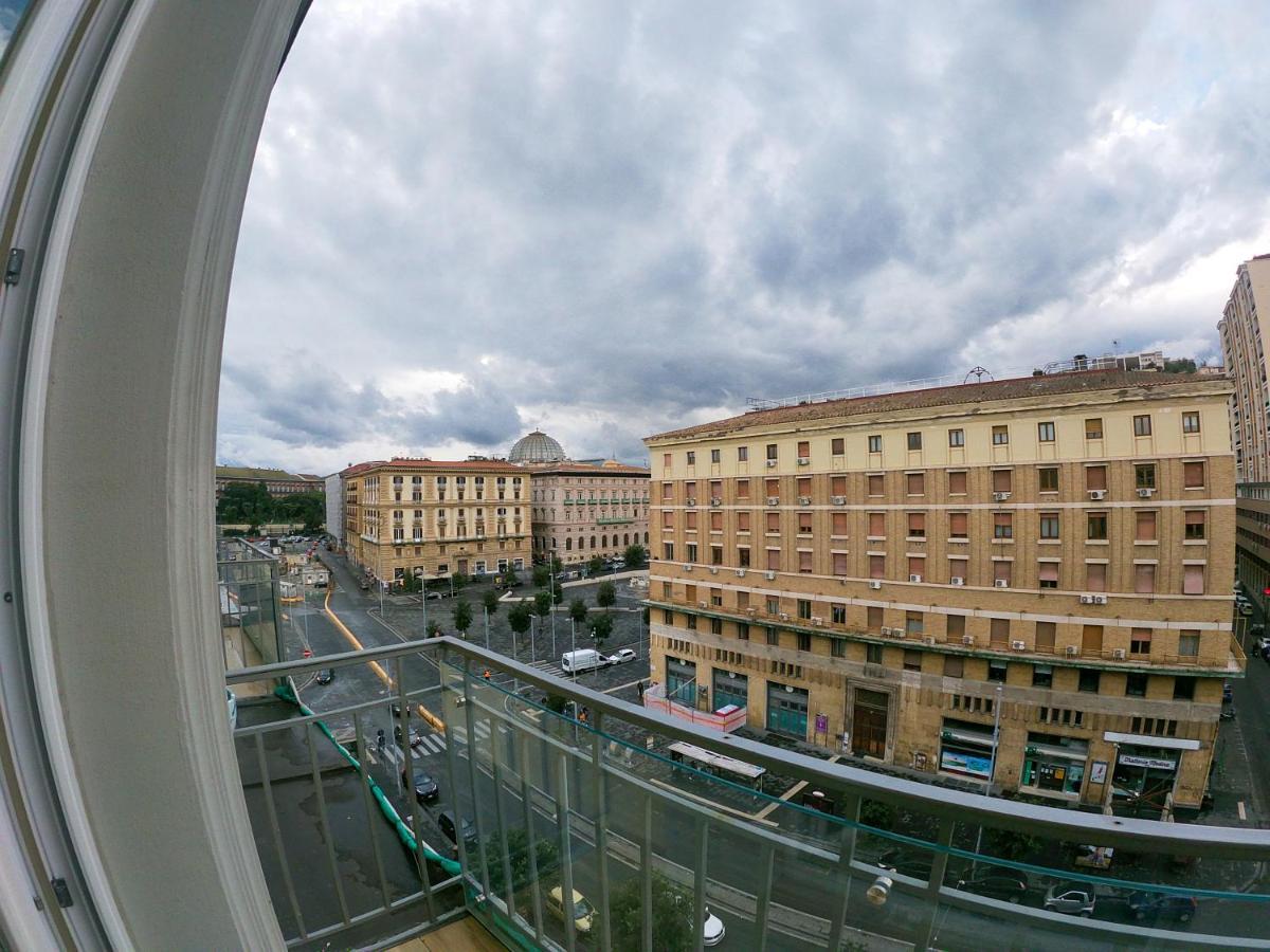 Municipio Luxury Suite Napoli Bagian luar foto